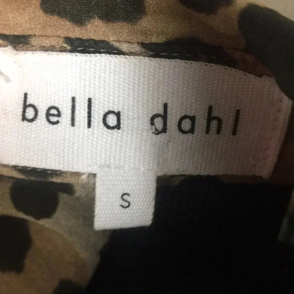 New Bella Dahl Leopard Front‎ tie shirt